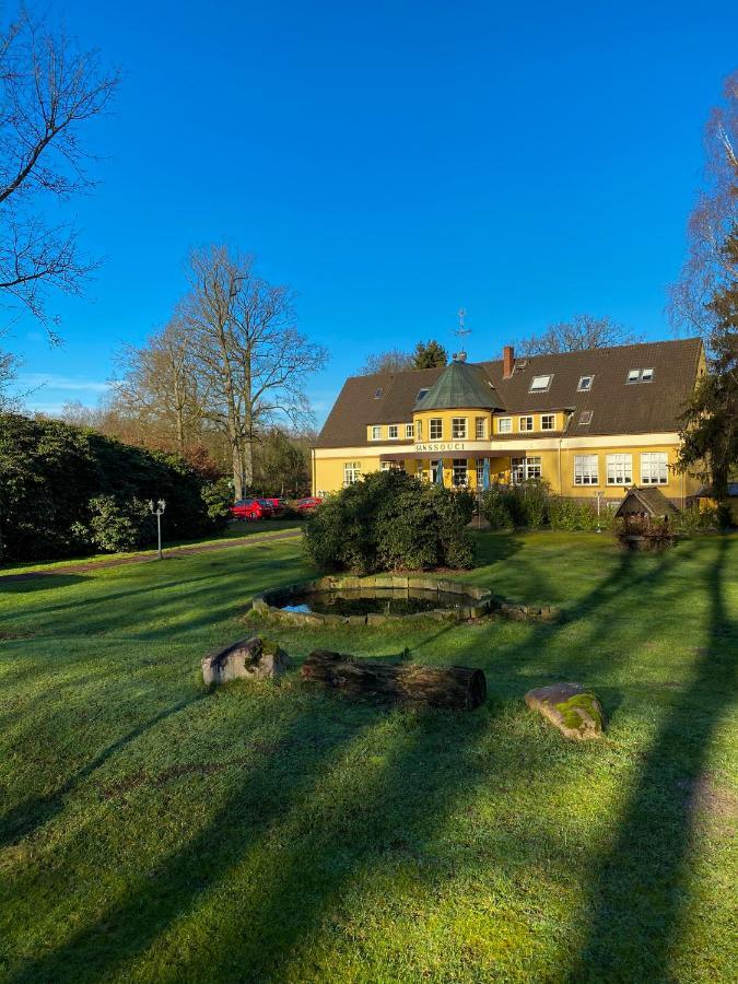 Hotel Sanssouci バート・ファリングボステル エクステリア 写真