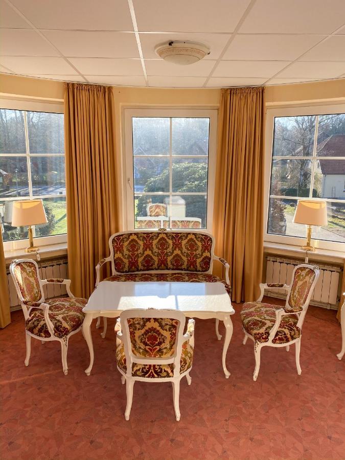 Hotel Sanssouci バート・ファリングボステル エクステリア 写真